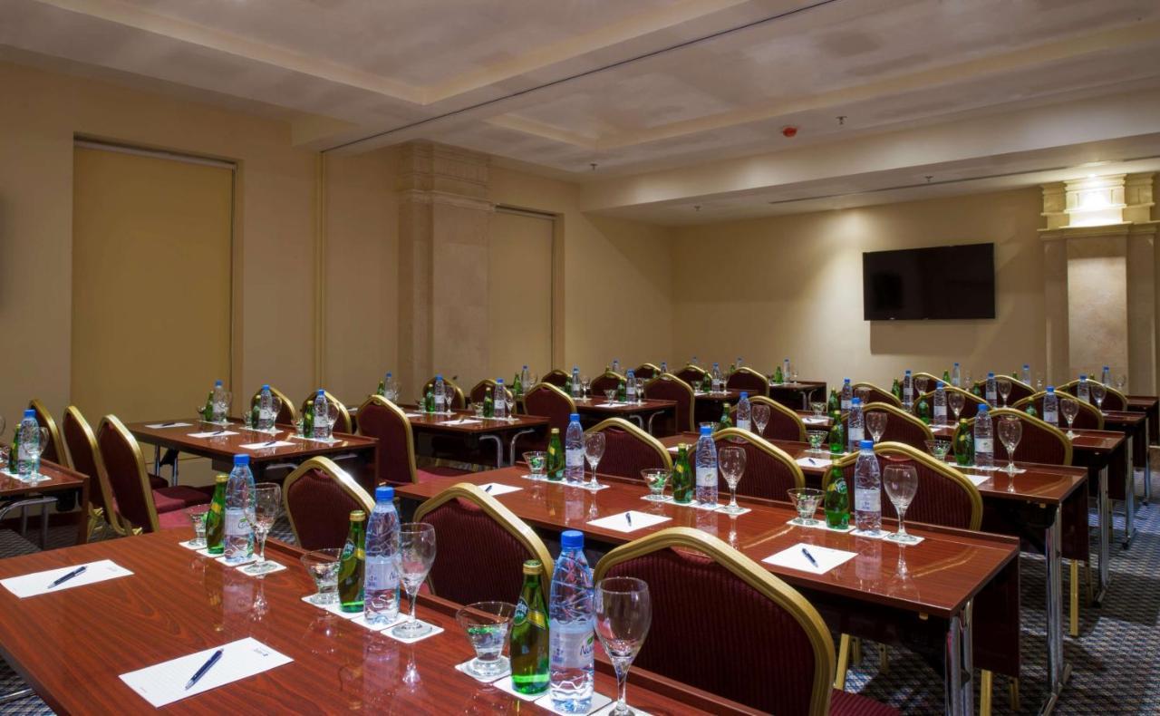 Radisson Blu Hotel, Dhahran Al-Khubar Exteriér fotografie