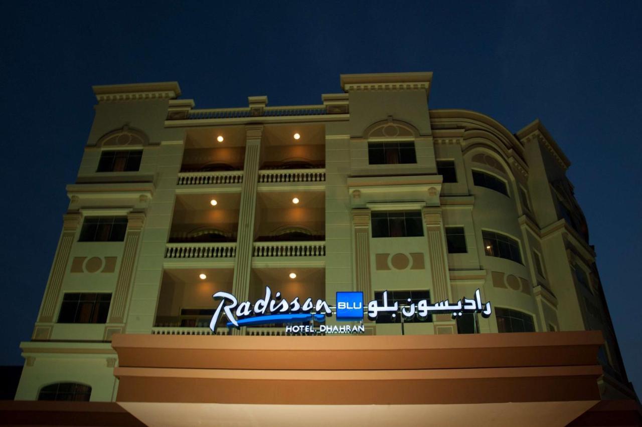 Radisson Blu Hotel, Dhahran Al-Khubar Exteriér fotografie