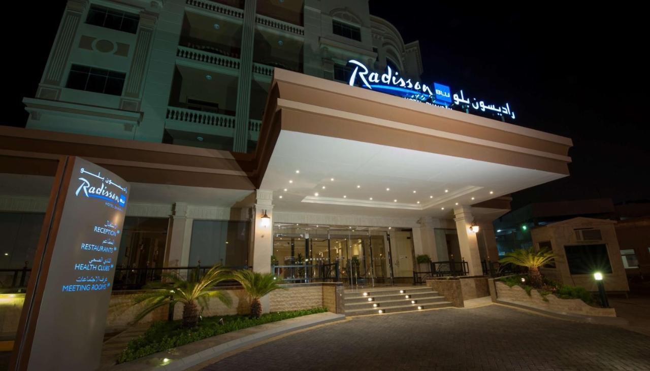 Radisson Blu Hotel, Dhahran Al-Khubar Exteriér fotografie